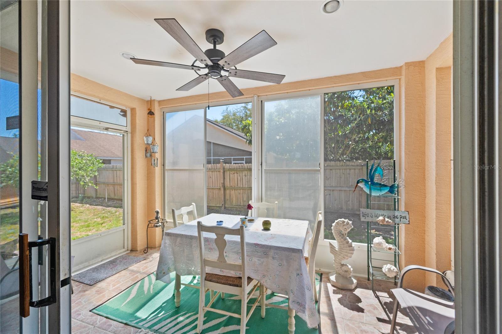 CAMBRIDGE COMMONS - Residential