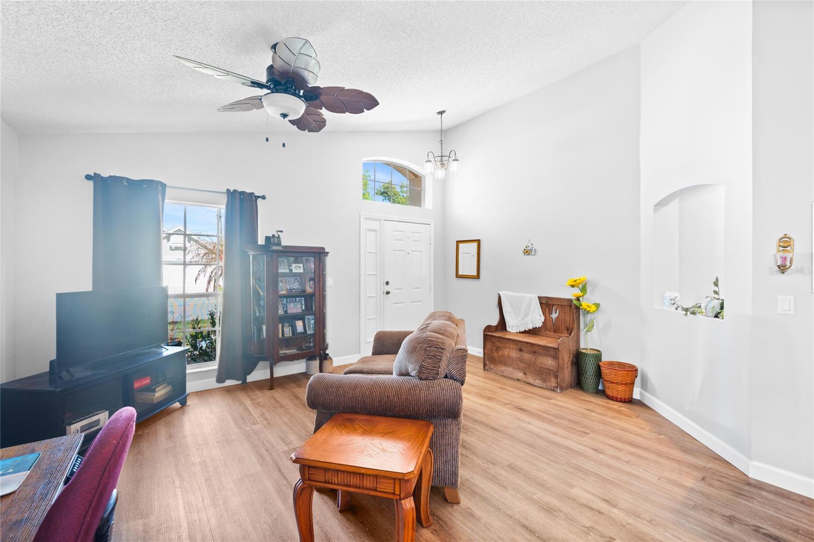 CAMBRIDGE COMMONS - Residential