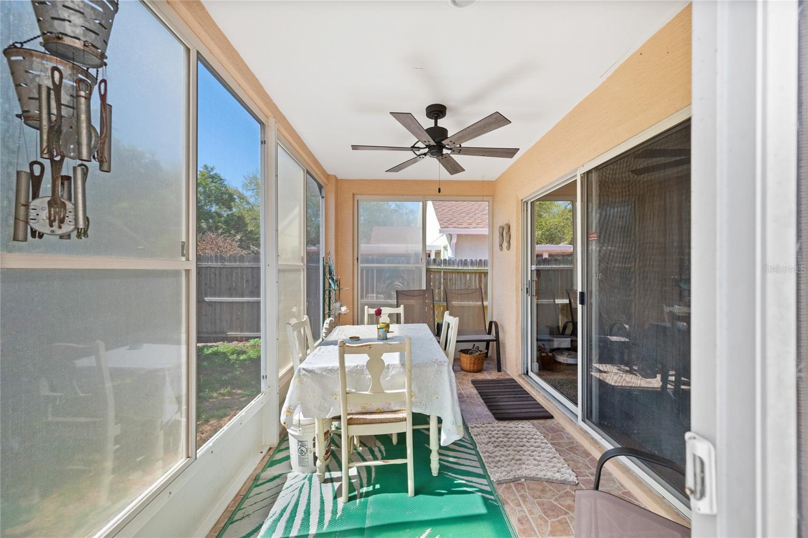 CAMBRIDGE COMMONS - Residential