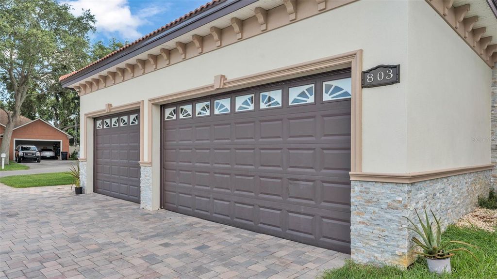 Photo of 803 Lake Jessie Drive, Winter Haven, FL 33881 (MLS # L4954114)