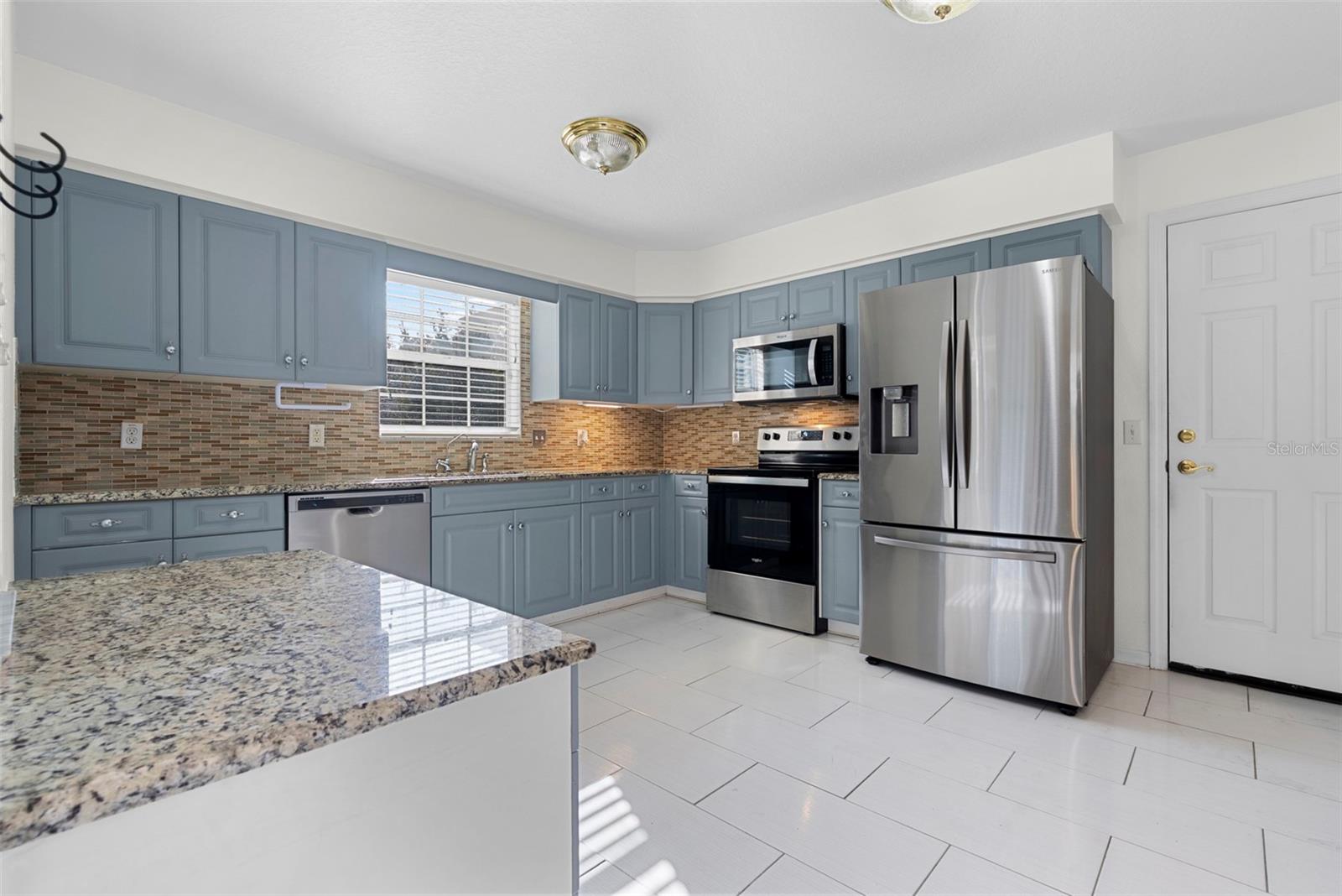 WEDGEWOOD MANOR PH 01 02 - Residential