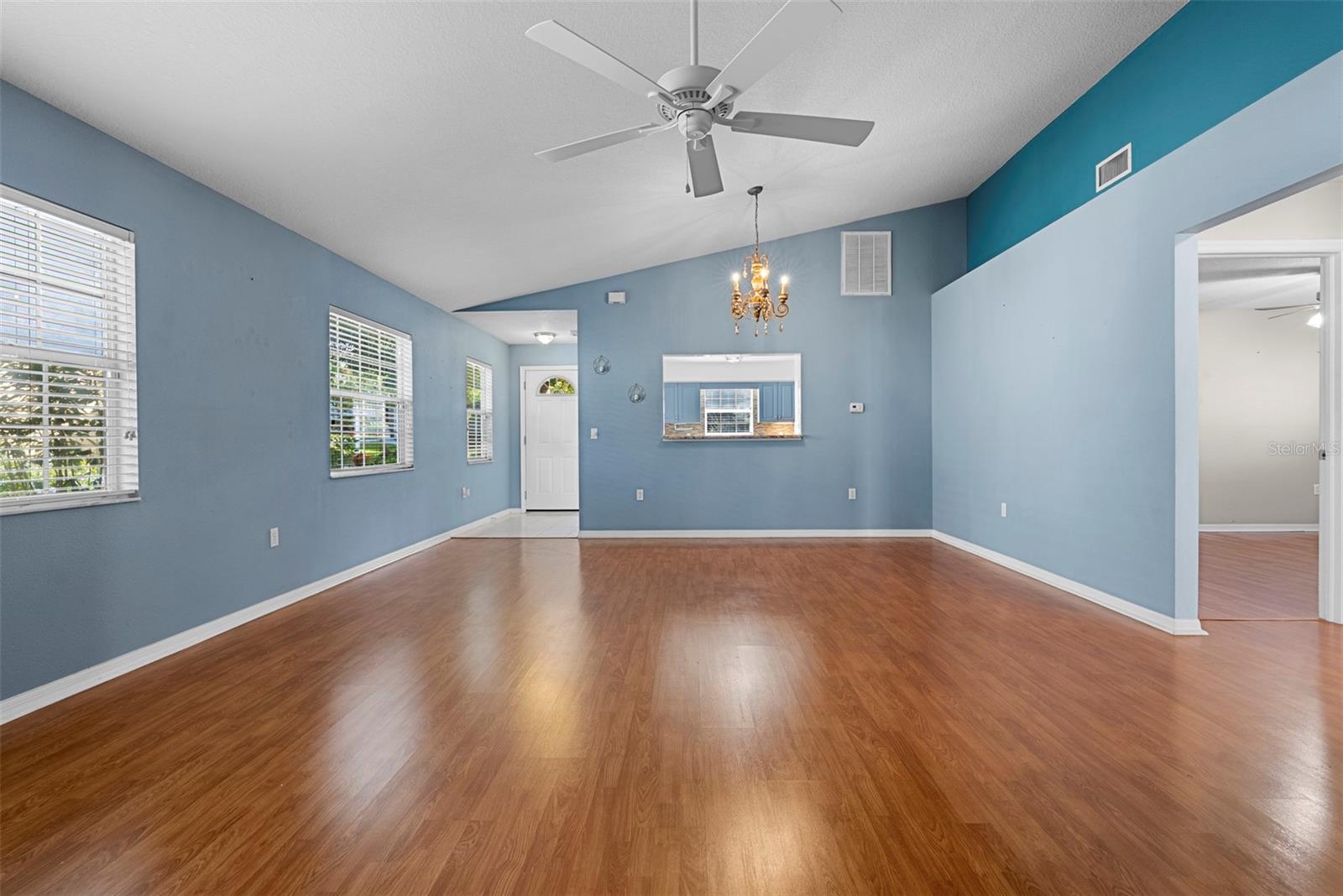 WEDGEWOOD MANOR PH 01 02 - Residential