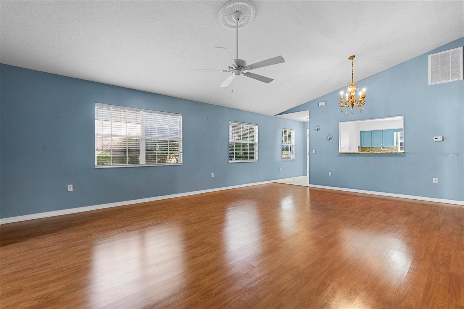 WEDGEWOOD MANOR PH 01 02 - Residential