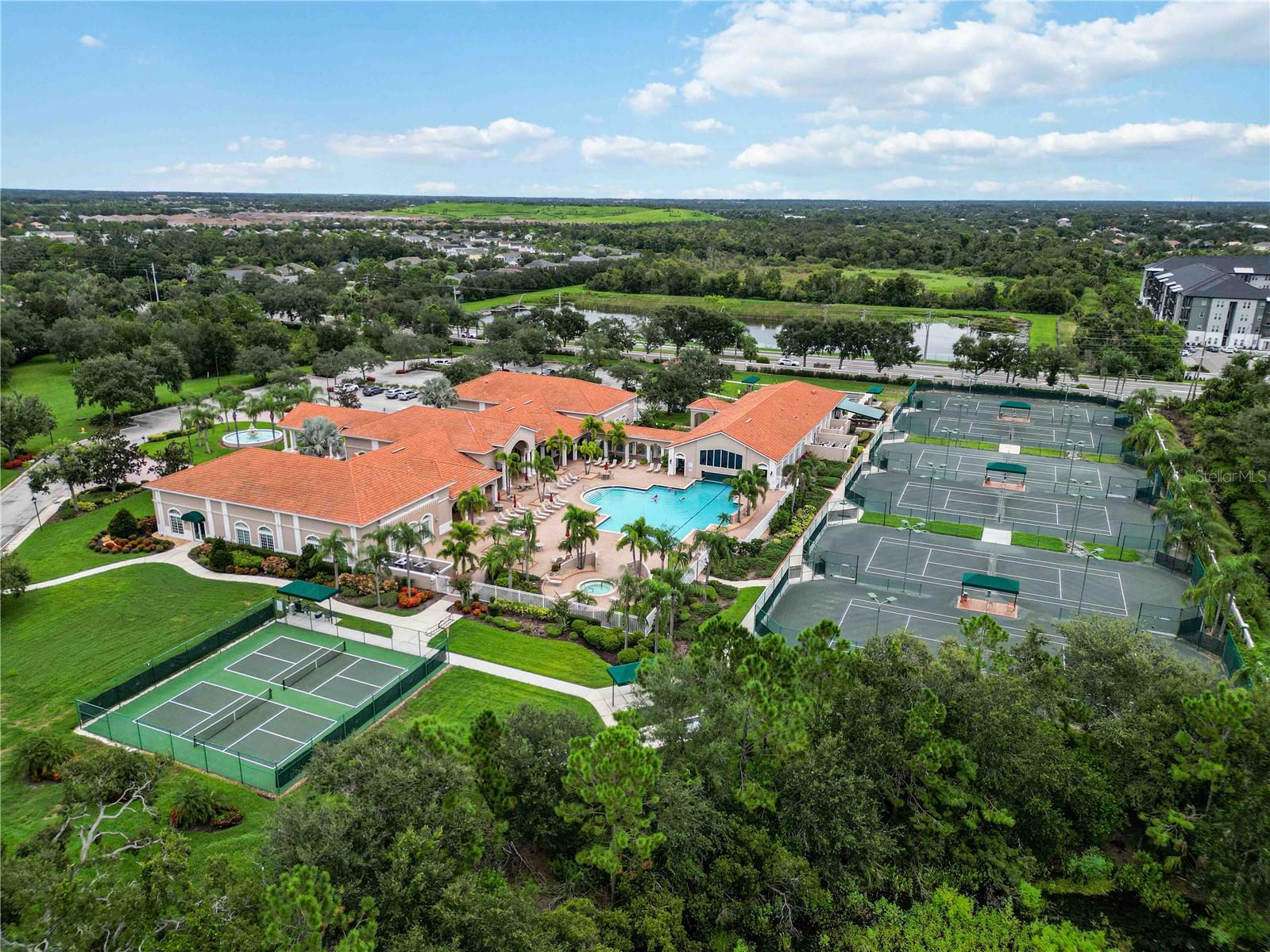 CASCADES AT SARASOTA PH IIIA - Residential