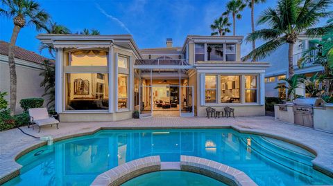 A home in LONGBOAT KEY