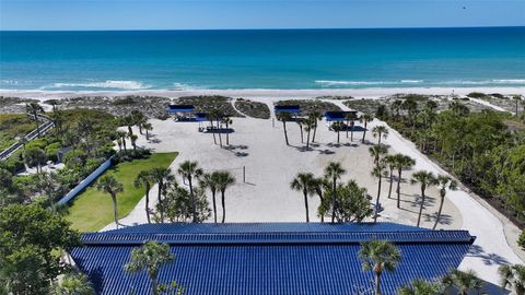 A home in LONGBOAT KEY