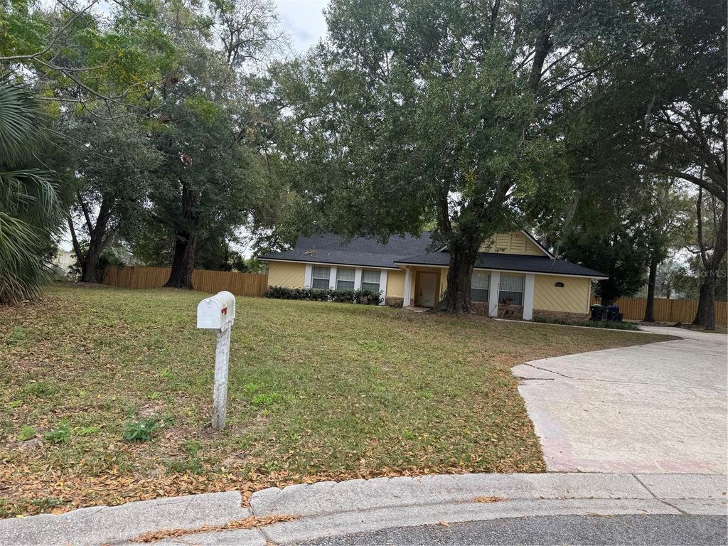 Photo of 1602 Roberts Landing Road, Windermere, FL 34786 (MLS # O6387865)