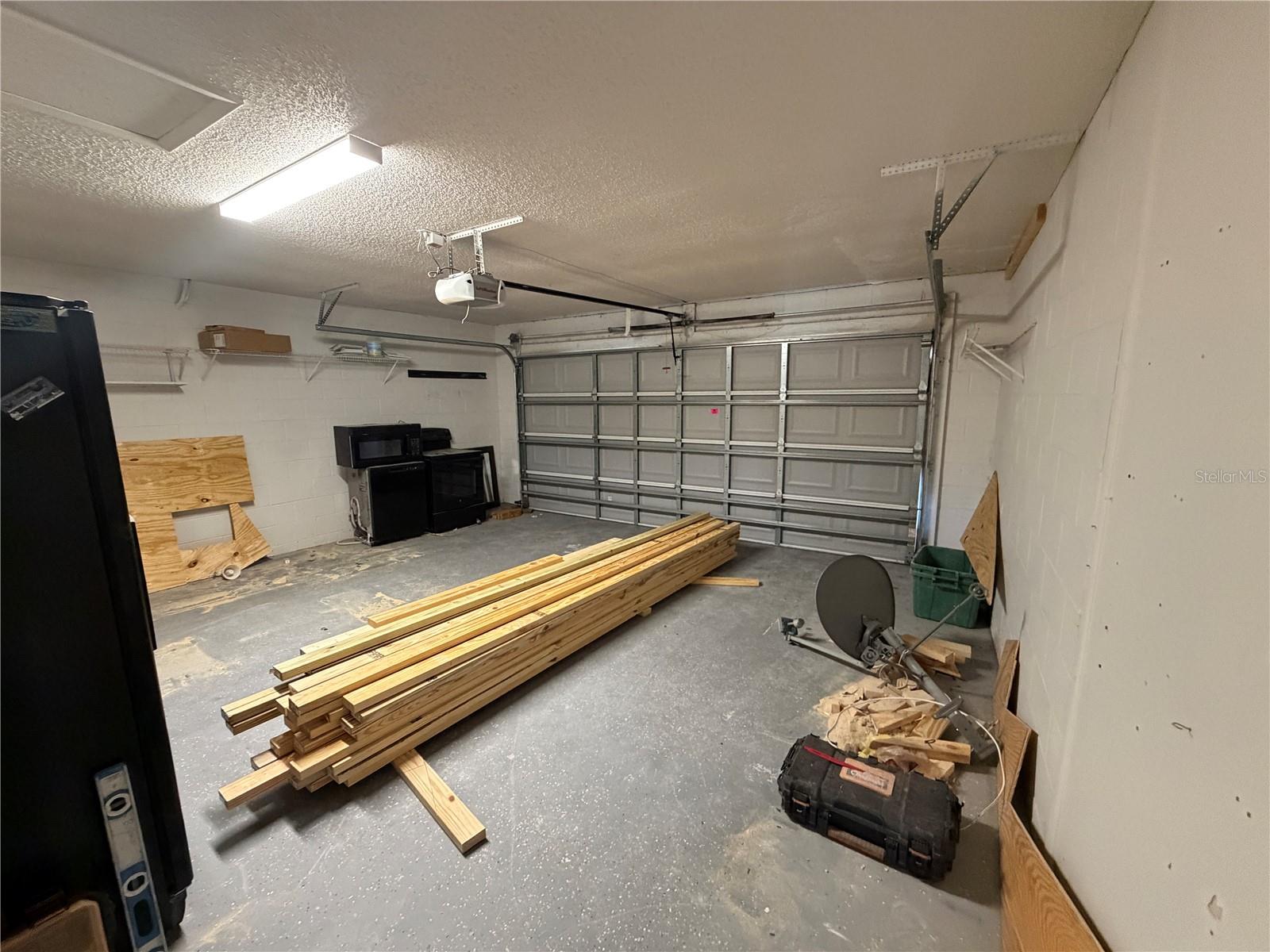 LAKEVIEW VILLAGE - Residential