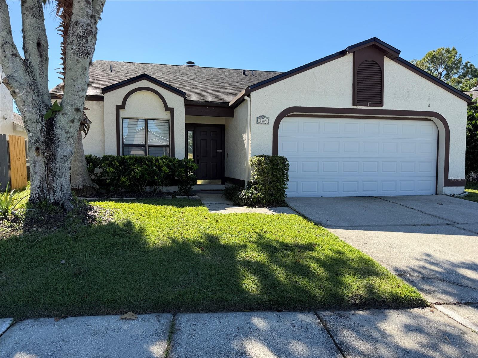 LAKEVIEW VILLAGE - Residential