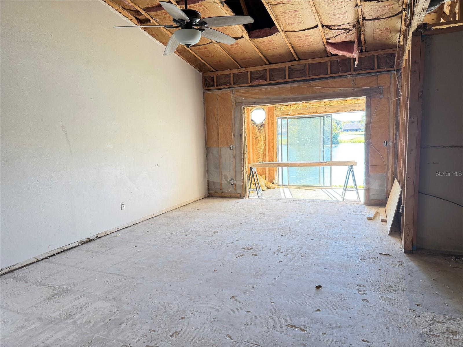 LAKEVIEW VILLAGE - Residential