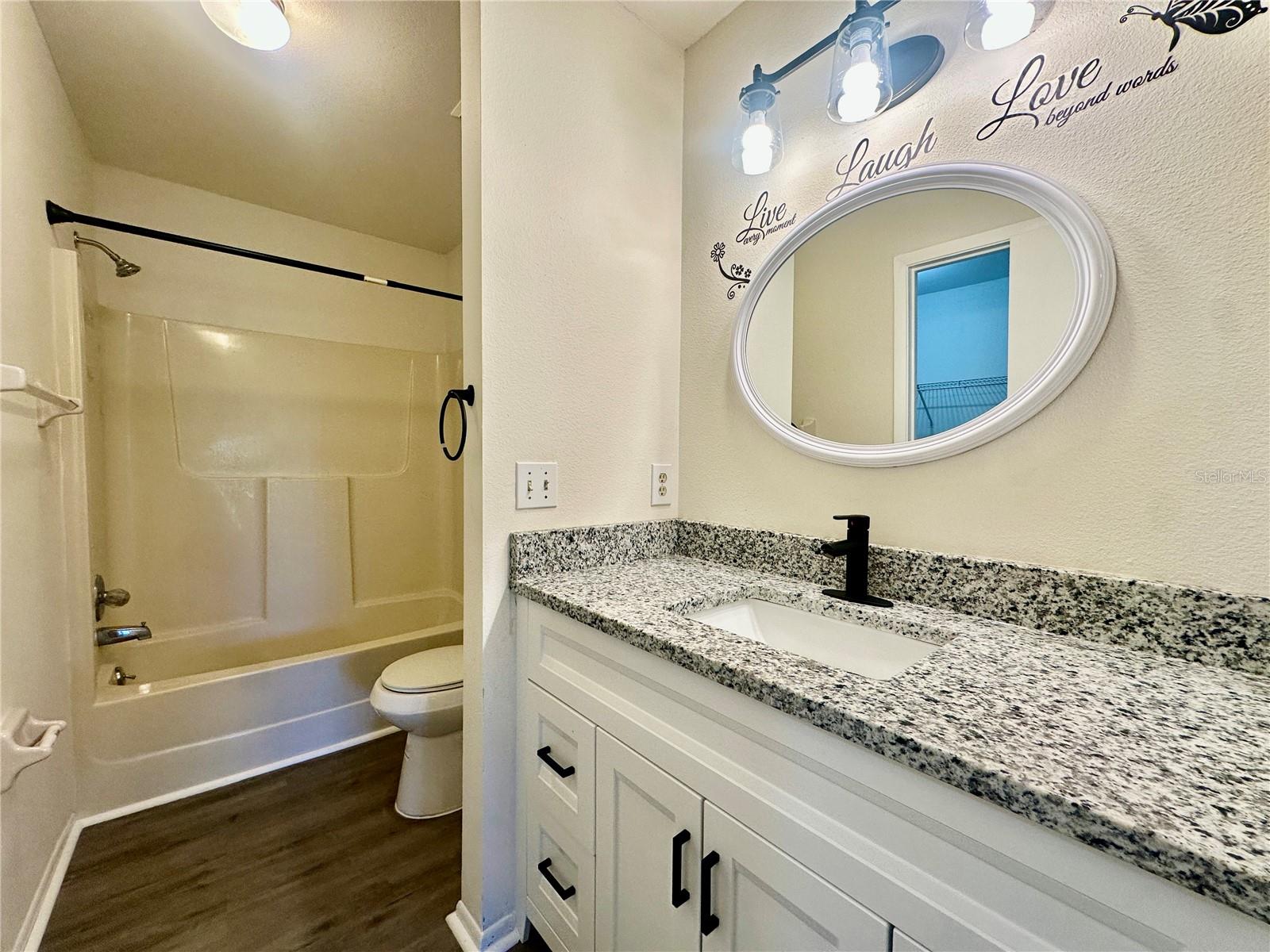 GARDEN VILLAS CONDO PH 01 - Residential Lease