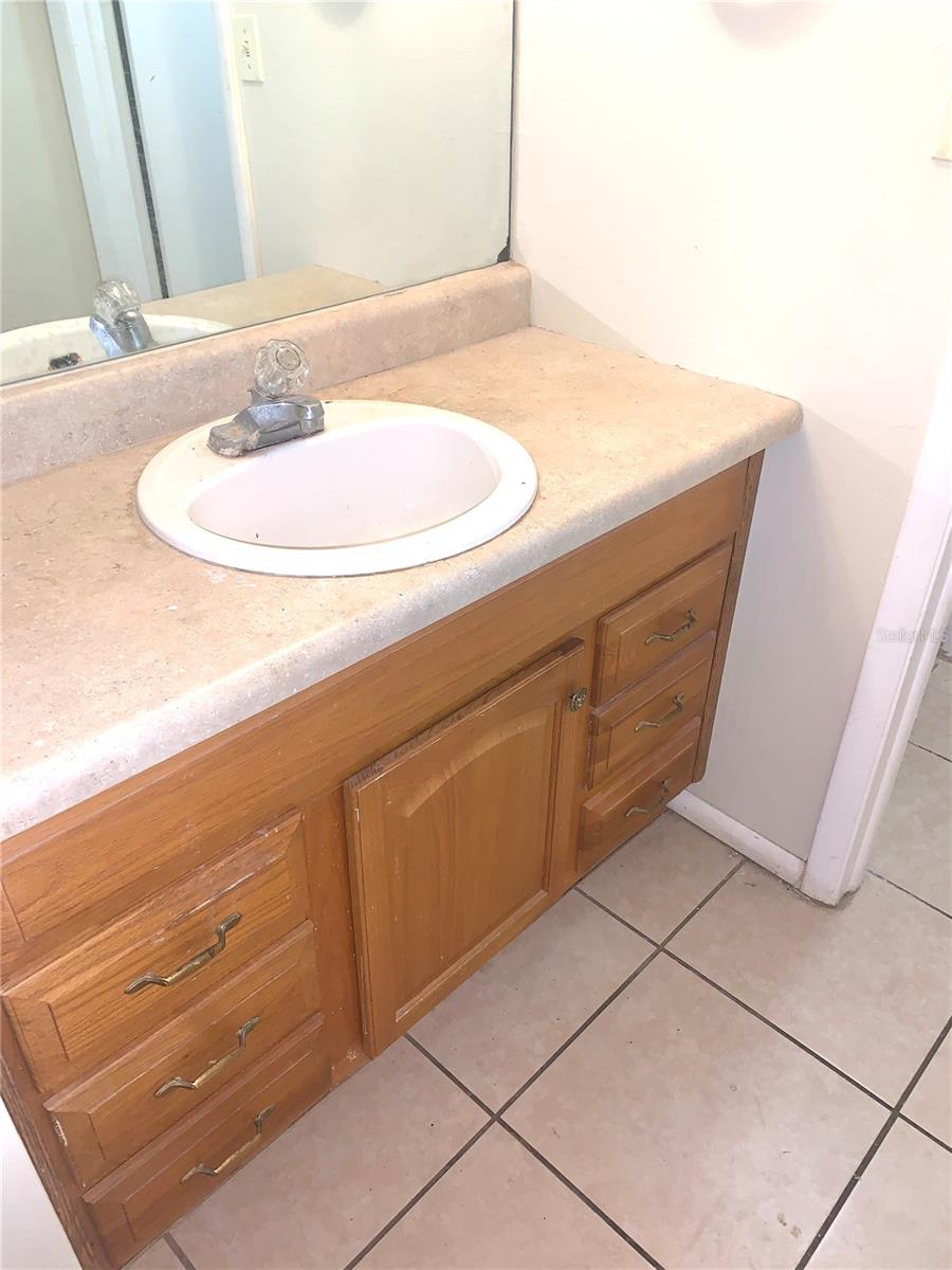 PLACE ONE A CONDO - Residential Lease