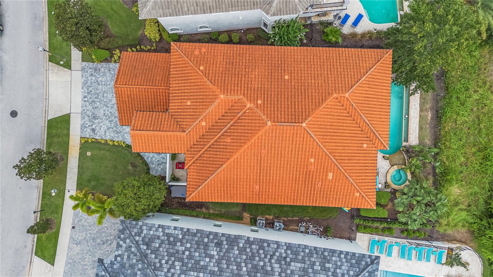 REUNION WEST VLGS NORTH - Residential