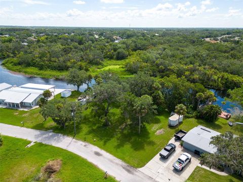 A home in BRADENTON