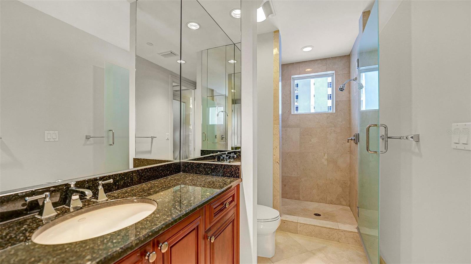 ORCHID BEACH CLUB RESIDENCES - Residential