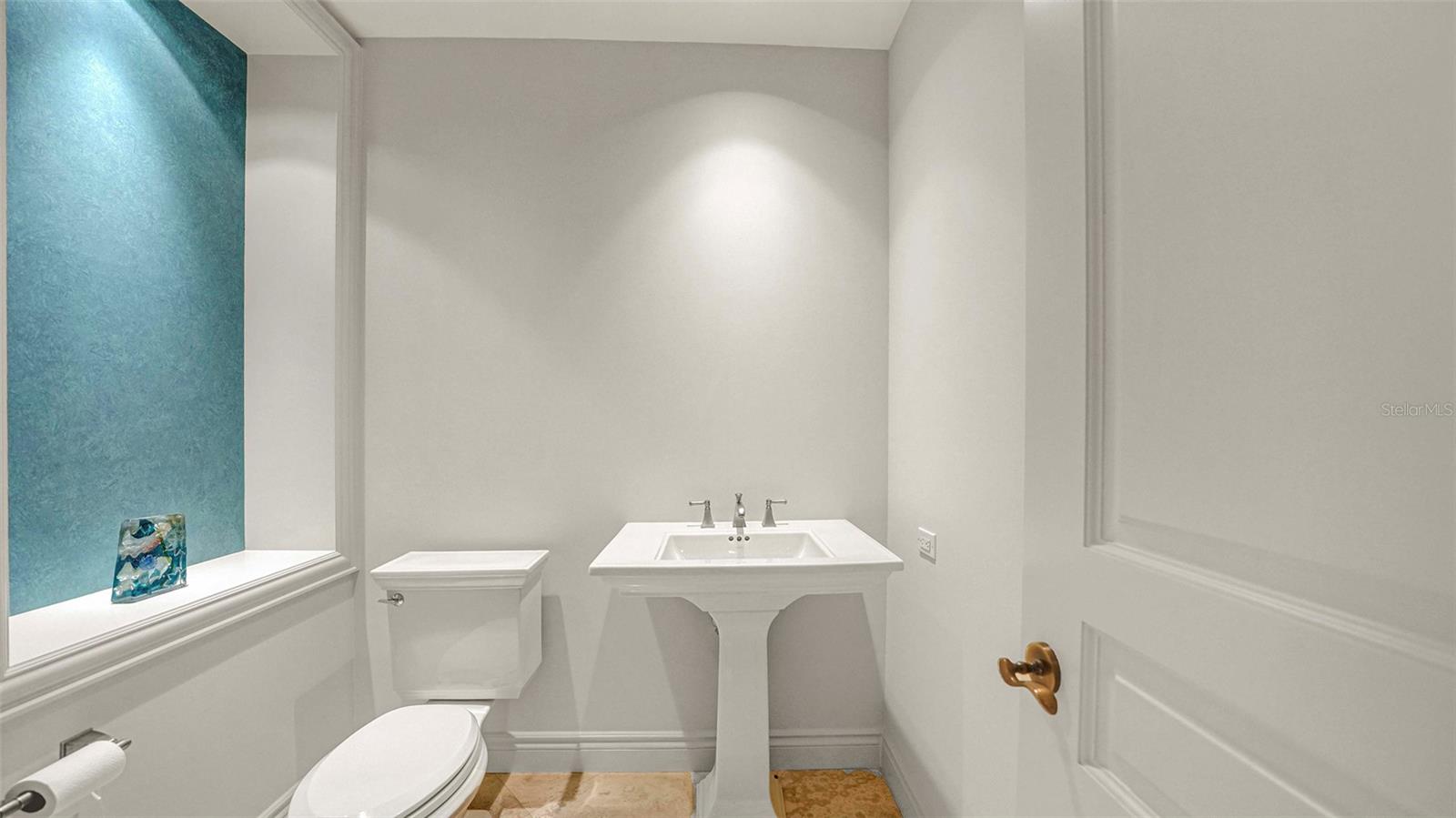 ORCHID BEACH CLUB RESIDENCES - Residential