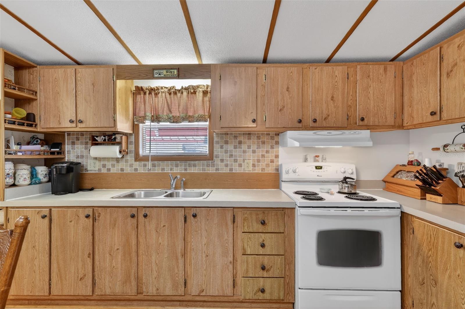 ORANGE BLOSSOM HILLS - Residential