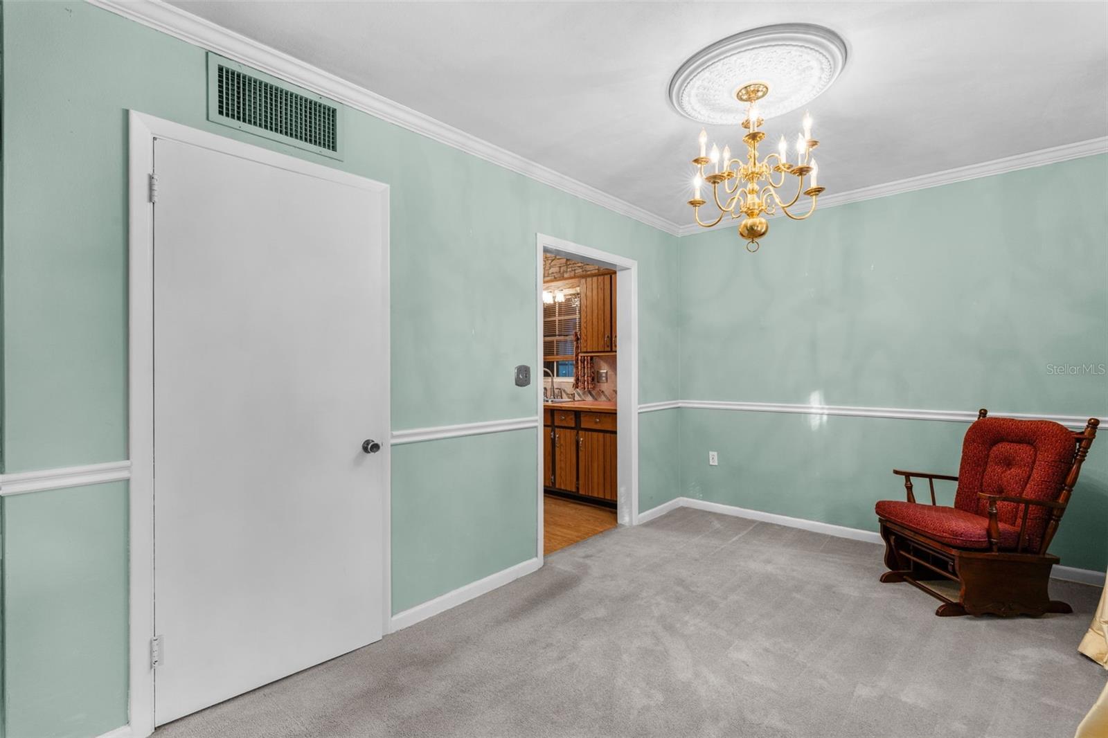 PERSHING TERRACE - Residential