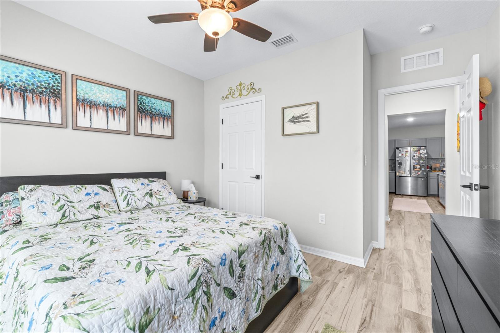 TRIPLE CREEK PHASE 4 VILLAGE I - Residential Lease