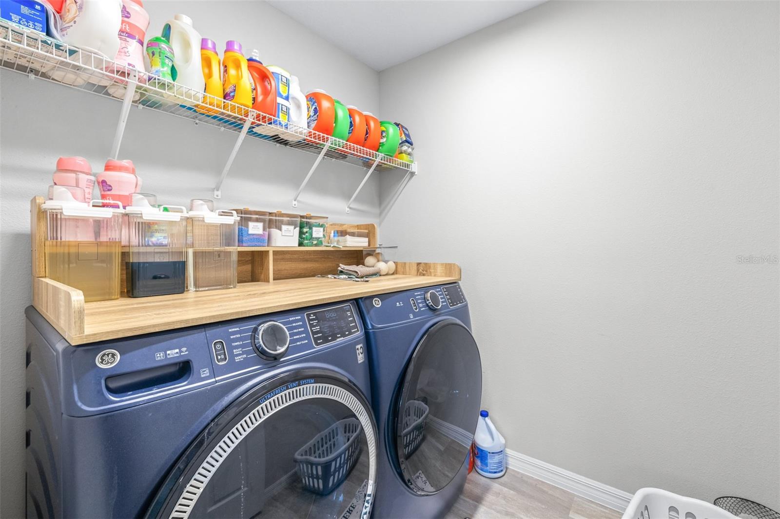 TRIPLE CREEK PHASE 4 VILLAGE I - Residential Lease