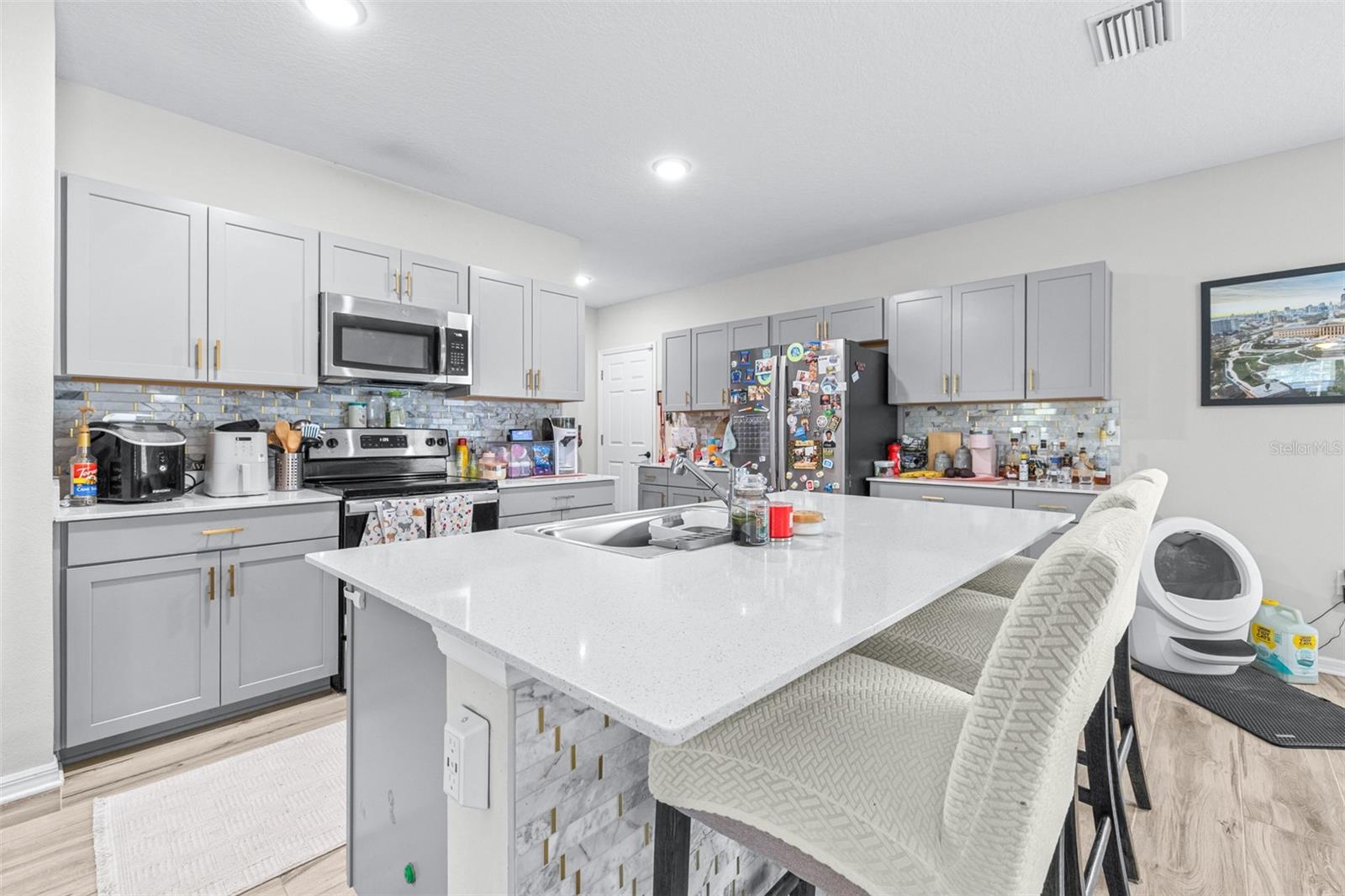 TRIPLE CREEK PHASE 4 VILLAGE I - Residential Lease