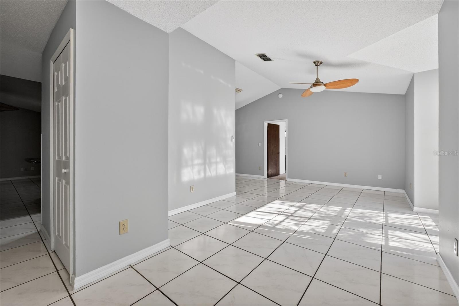 PARK MANOR ESTATES - Residential