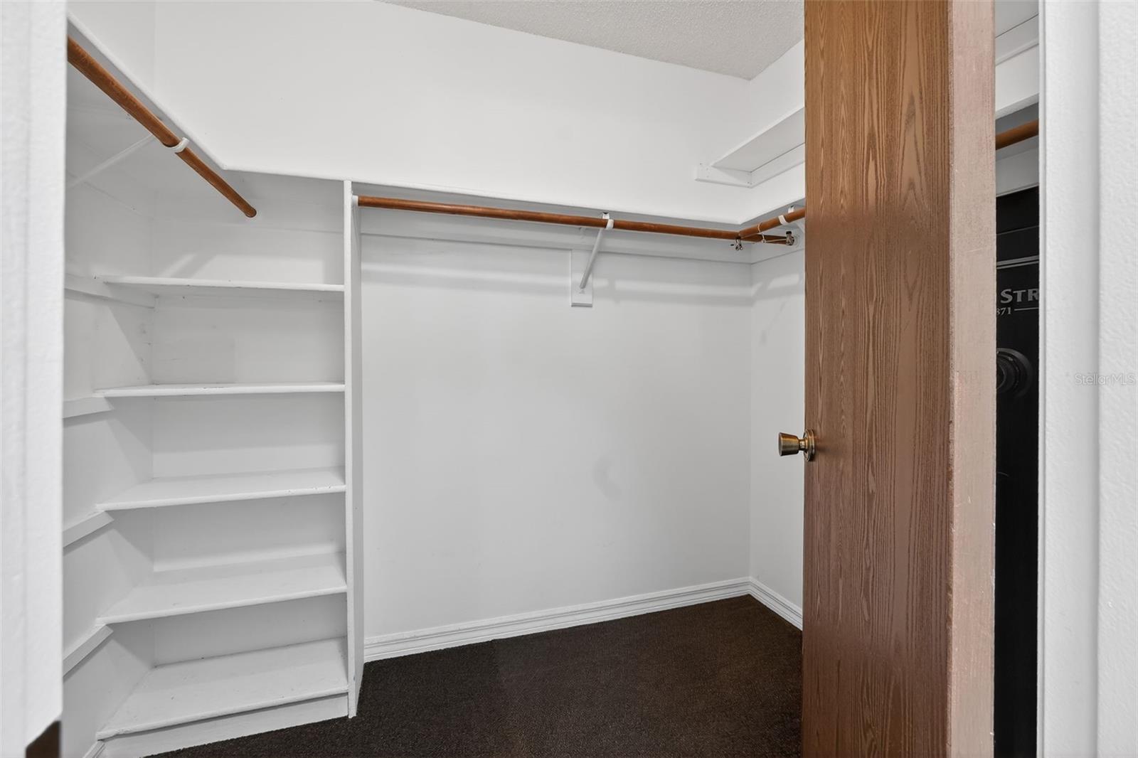 PARK MANOR ESTATES - Residential