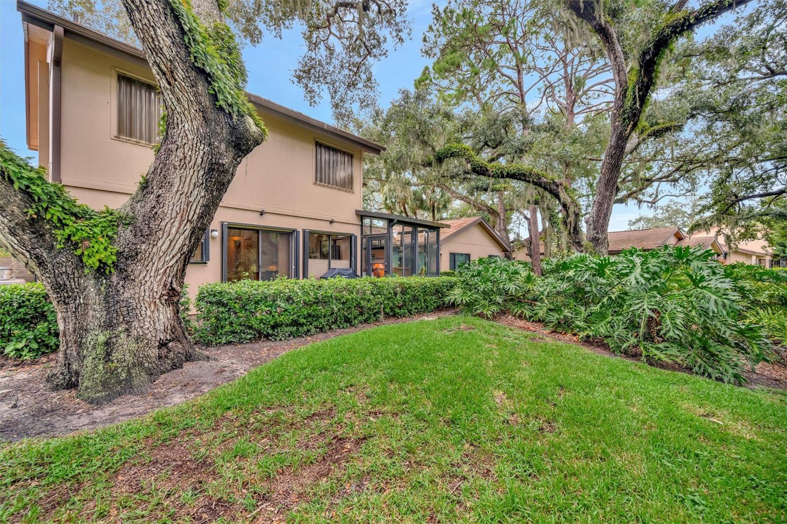 HAMMOCKS - Residential