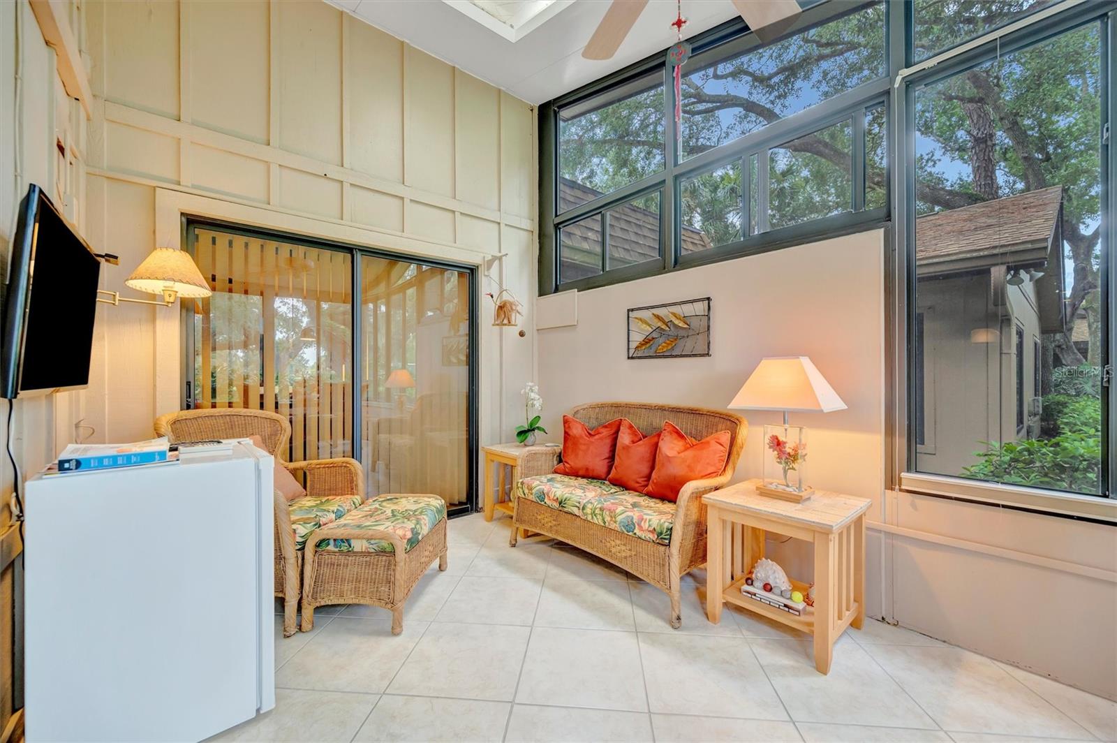 HAMMOCKS - Residential