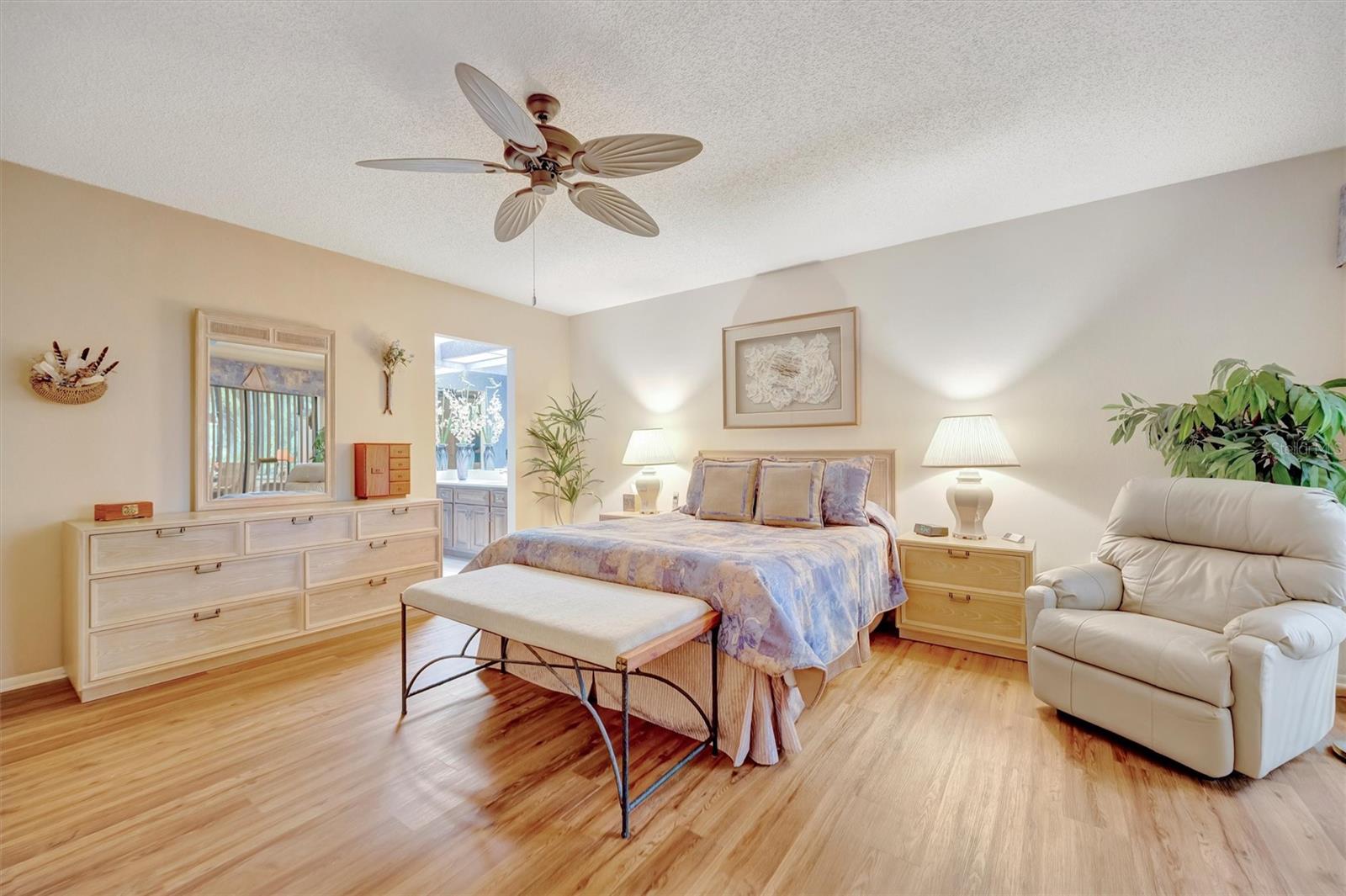 HAMMOCKS - Residential