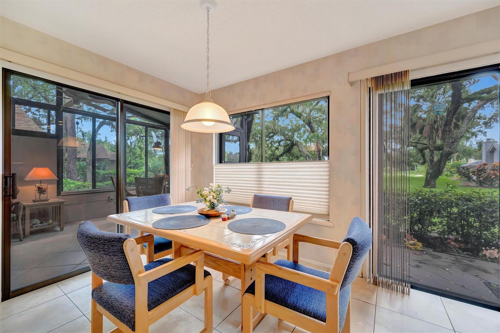 HAMMOCKS - Residential