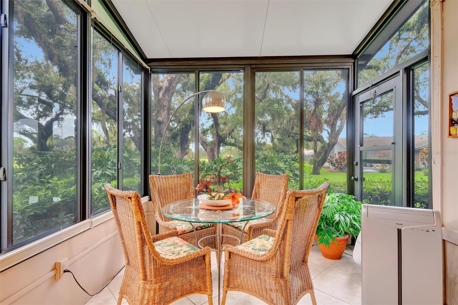 HAMMOCKS - Residential