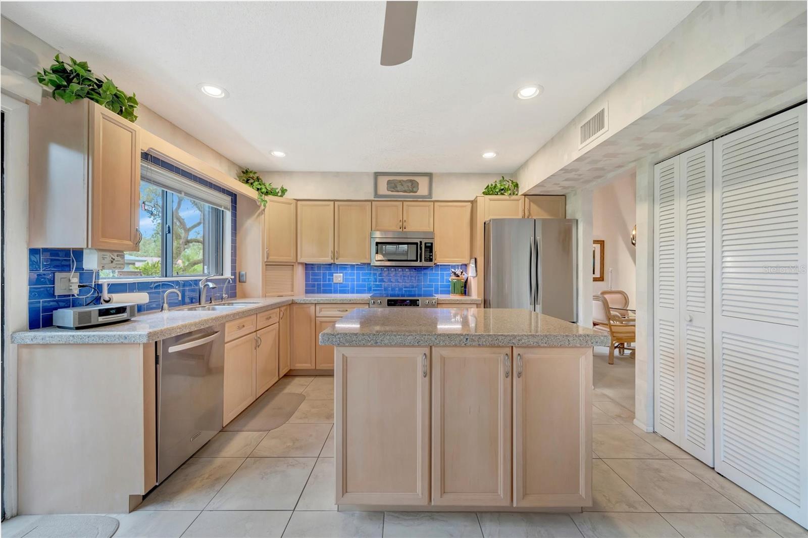 HAMMOCKS - Residential