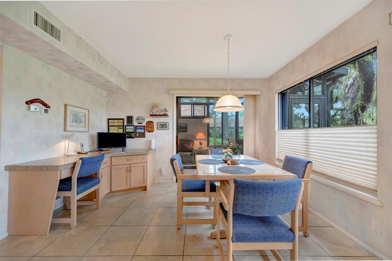 HAMMOCKS - Residential