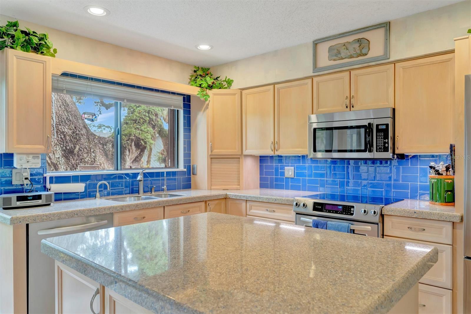 HAMMOCKS - Residential