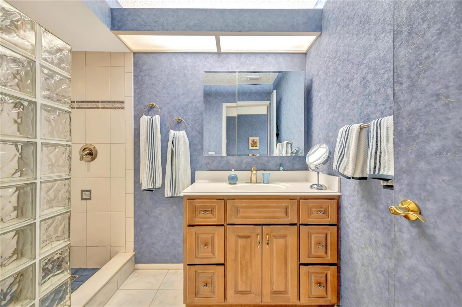 HAMMOCKS - Residential