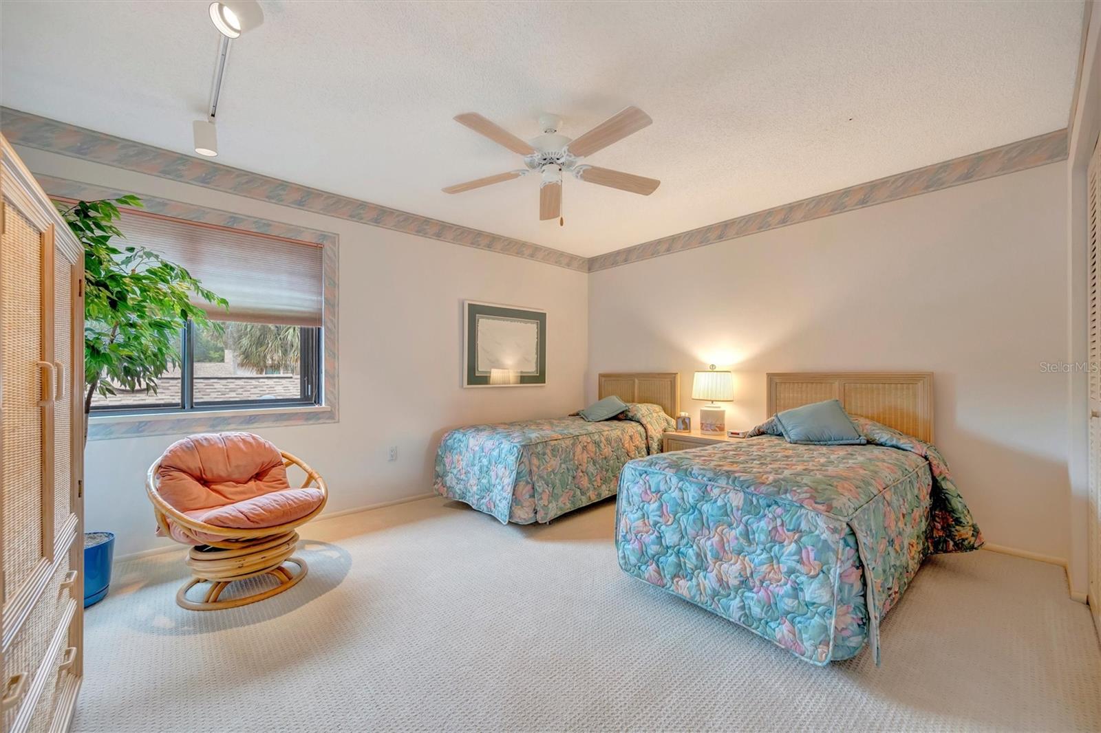 HAMMOCKS - Residential