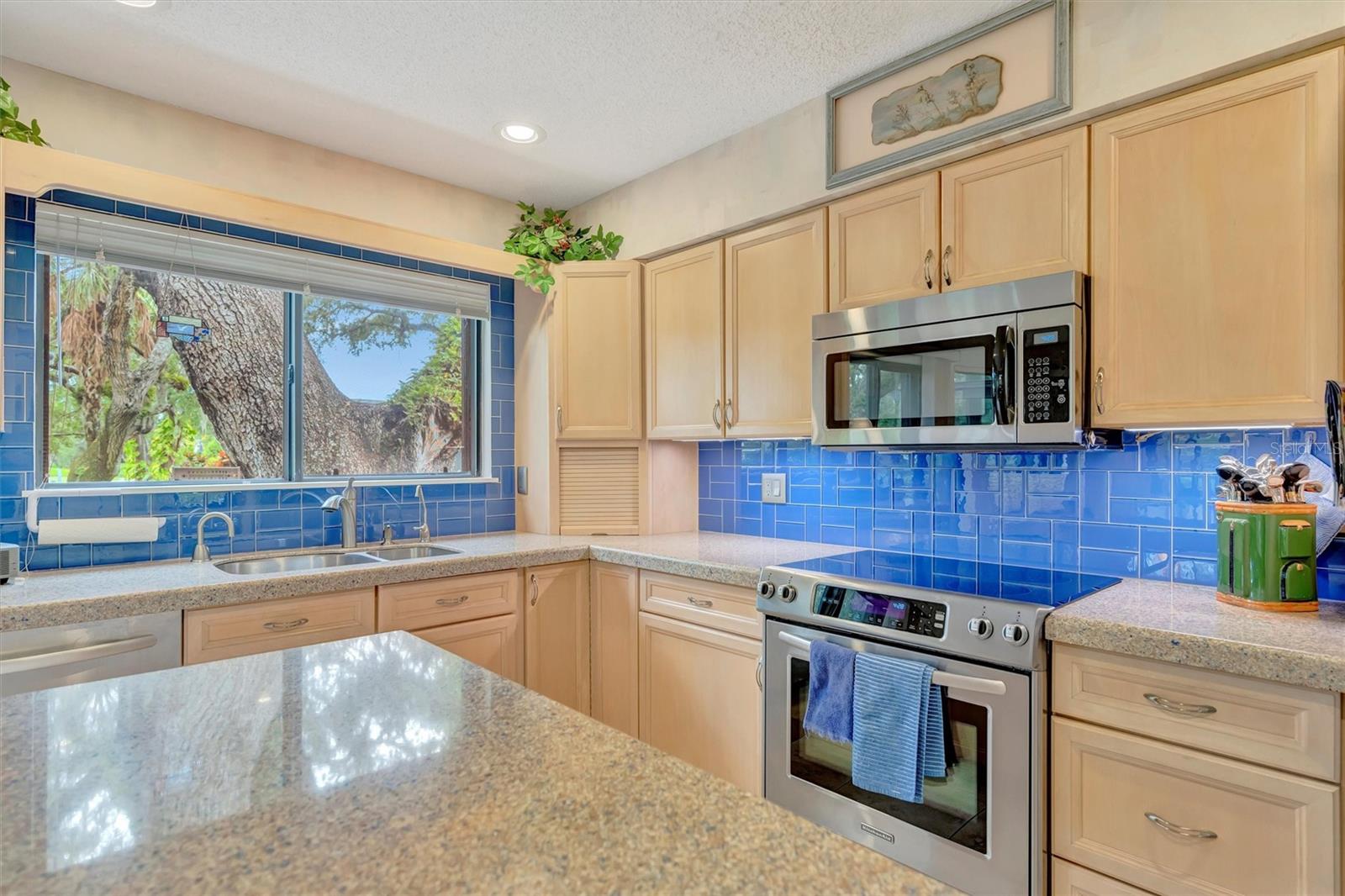 HAMMOCKS - Residential