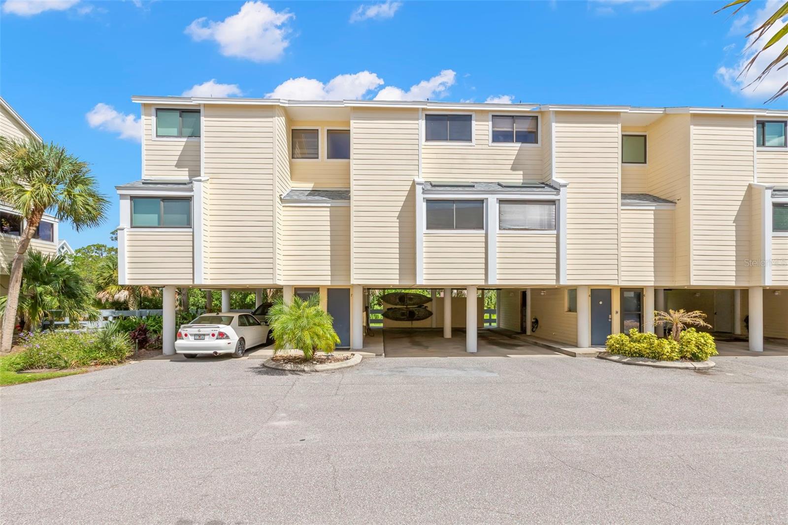 1500 SUNSET ROAD B7
