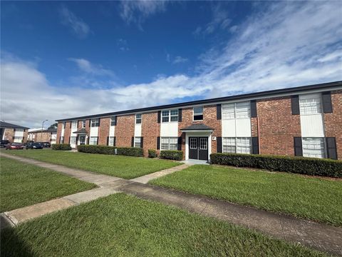 Photo of 5325 Curry Ford Road #202, Orlando, FL 32812 (MLS # S5136452)