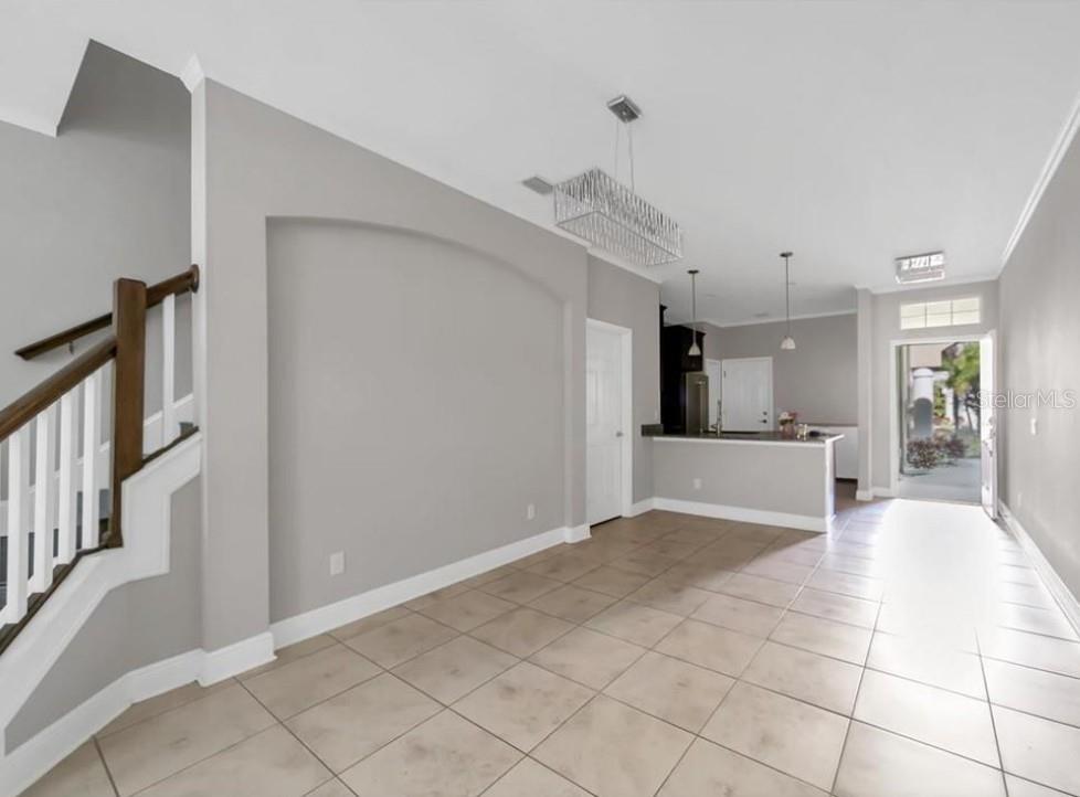 CREEKWOOD TWNHMS - Residential Lease