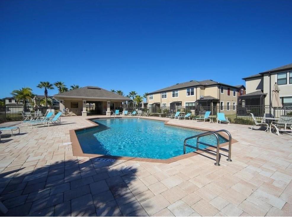 CREEKWOOD TWNHMS - Residential Lease