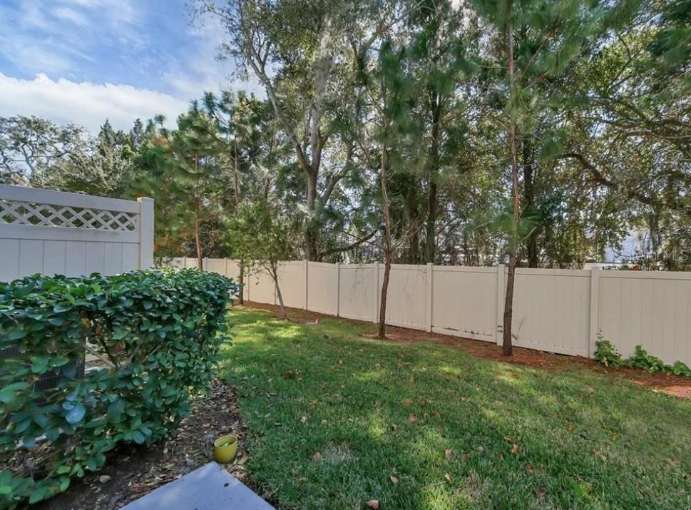 CREEKWOOD TWNHMS - Residential Lease