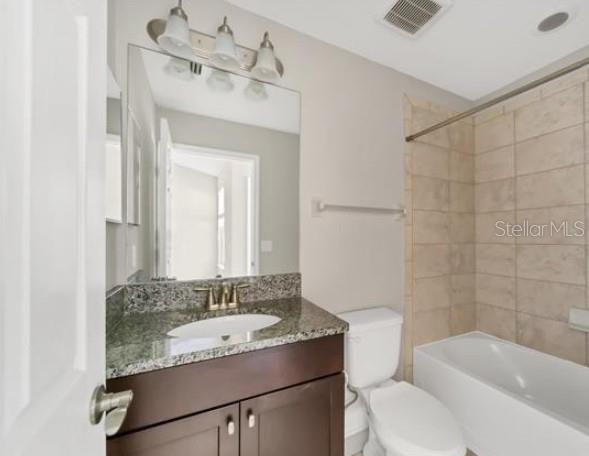 CREEKWOOD TWNHMS - Residential Lease