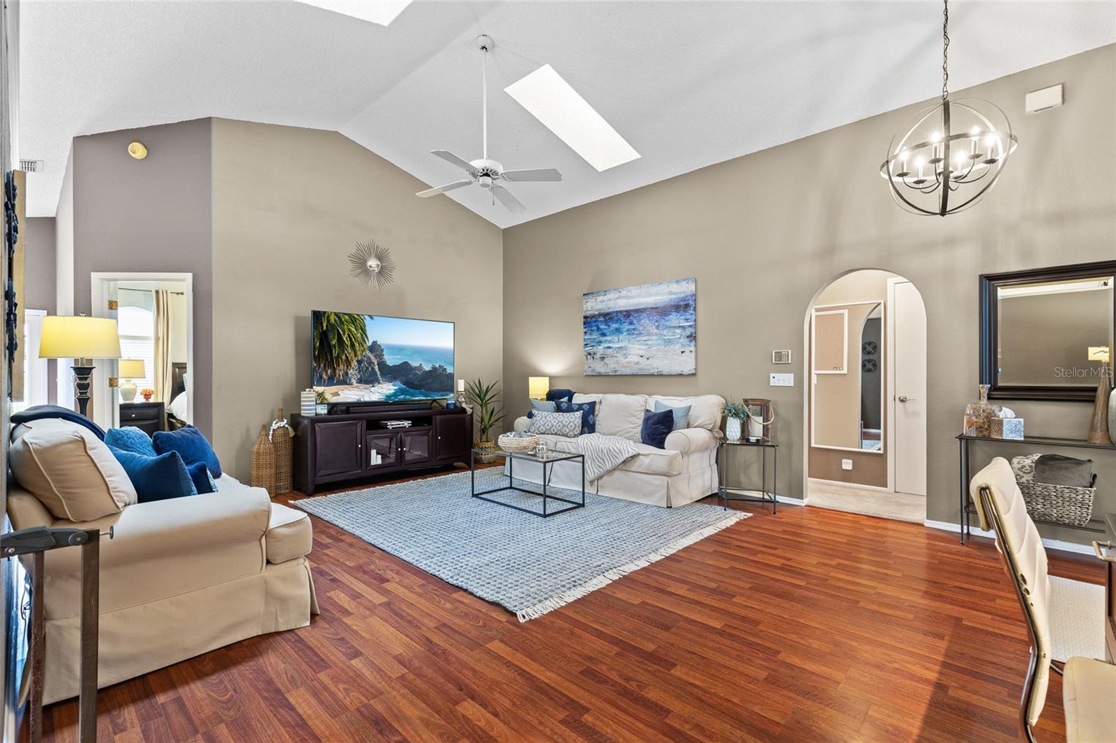 2737 CAHILL WAY
