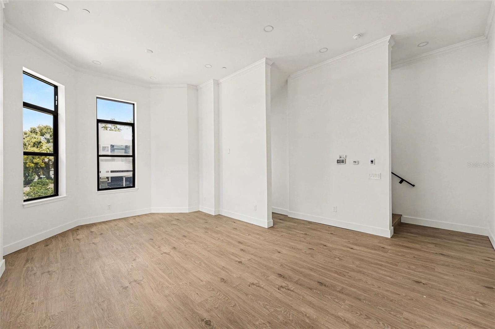 1801 N MORGAN STREET 15