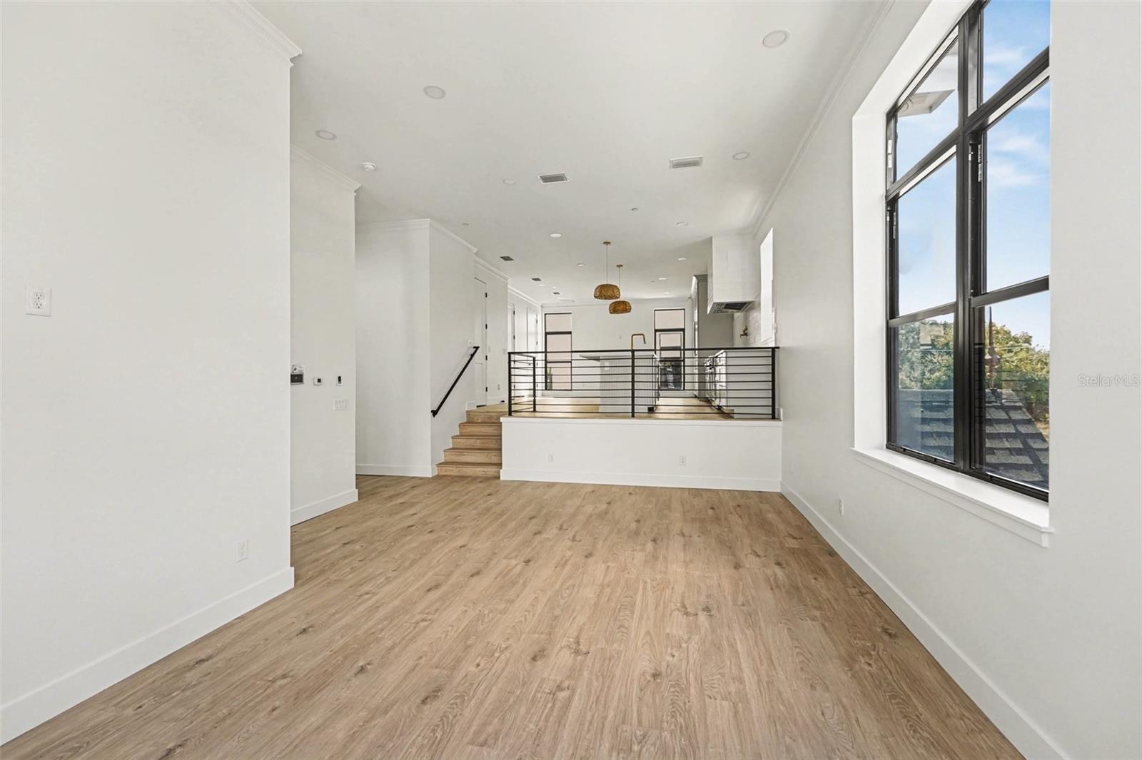 1801 N MORGAN STREET 15