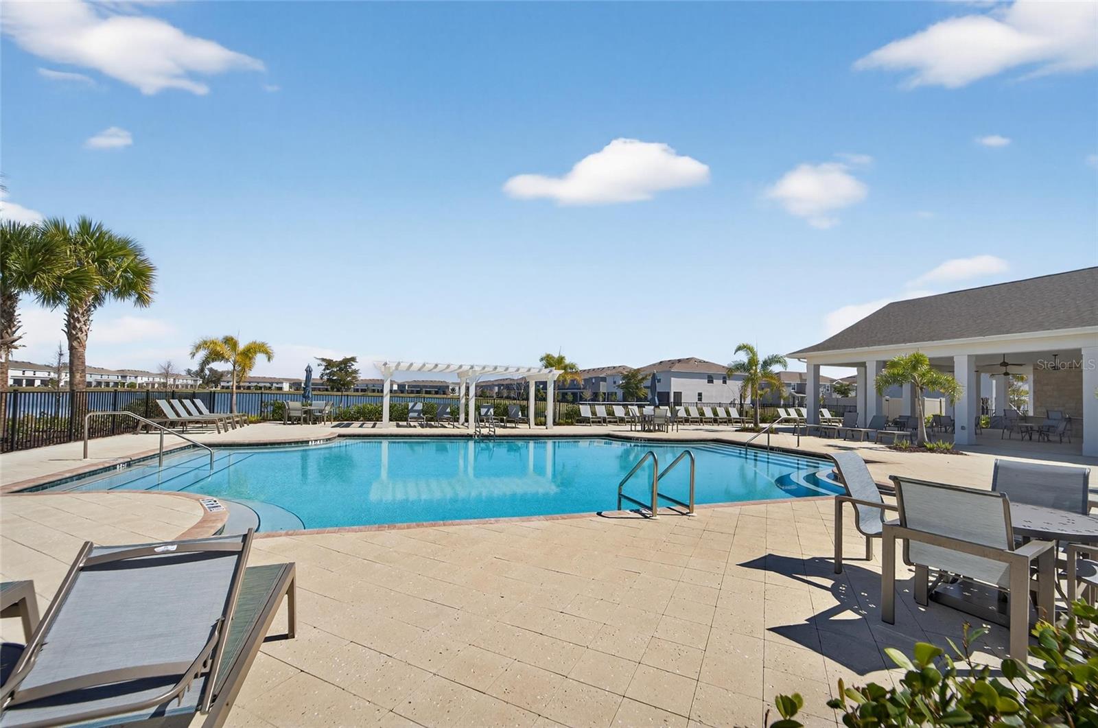 MANGROVE POINT PH 1 - Residential