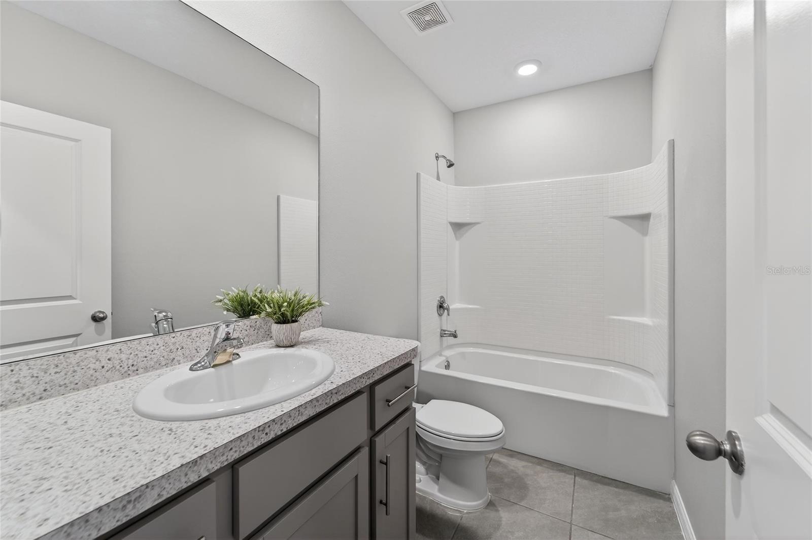 MANGROVE POINT PH 1 - Residential