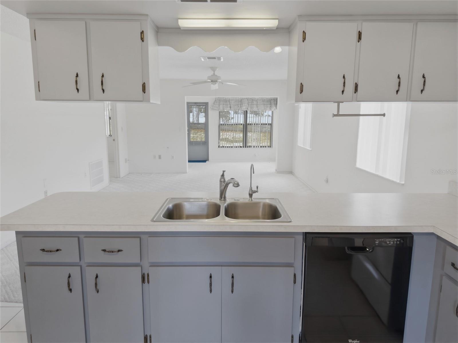 GLENWOOD VILLAGE CONDO - Residential